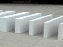 थर्मल ब्लॉक्स और इनफिल ब्लॉक्स।