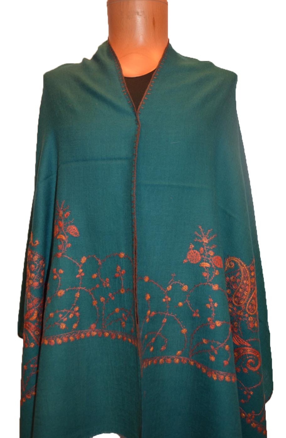 Woolen Sozni Palla Ladies Shawls - Color: Any