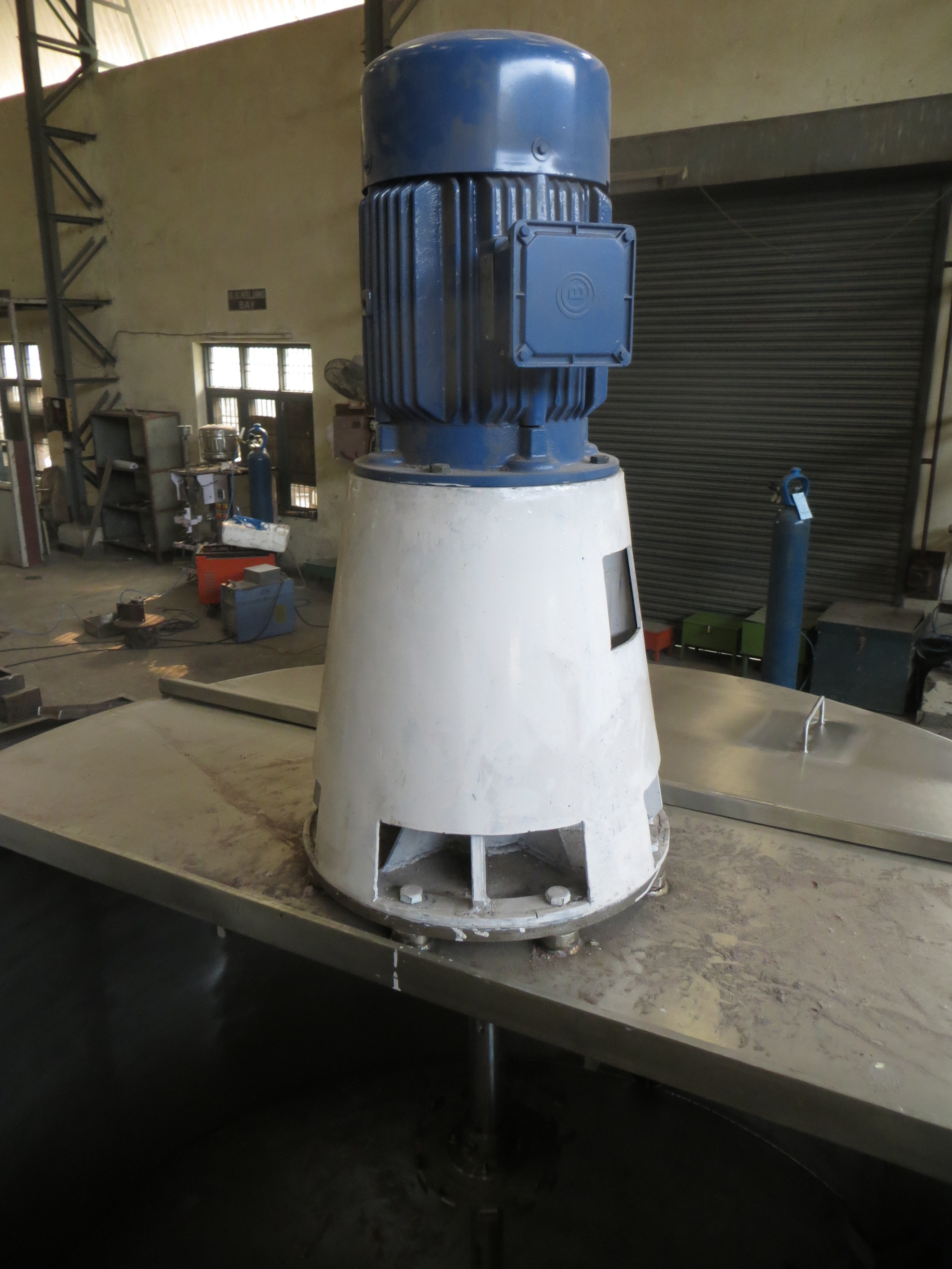 Stainless Steel Chemical Mixing Tank