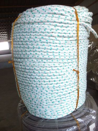 सभी रंगों की ब्रेडेड रस्सियाँ