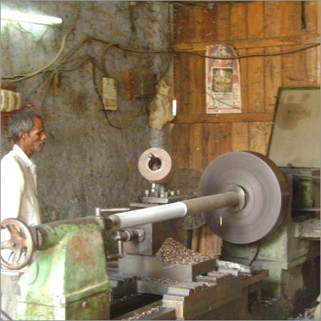 मशीनें काम करती हैं