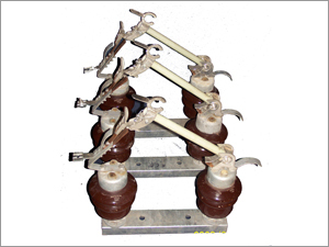 11 - K.B स्विच