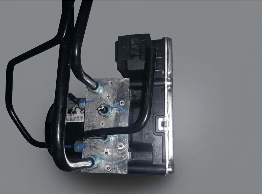 F30 के लिए बीएमडब्ल्यू कार के लिए ABS यूनिट