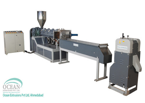 White & Blue Plastic Waste Recycling Plant