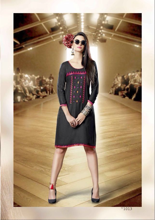 Maroon Show Stopper