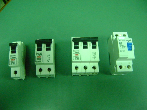 मिनिएचर सर्किट ब्रेकर