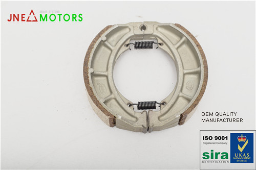 ओम के लिए एल्युमिनियम सुजुकी Gs125 थिकर ब्रेक शू