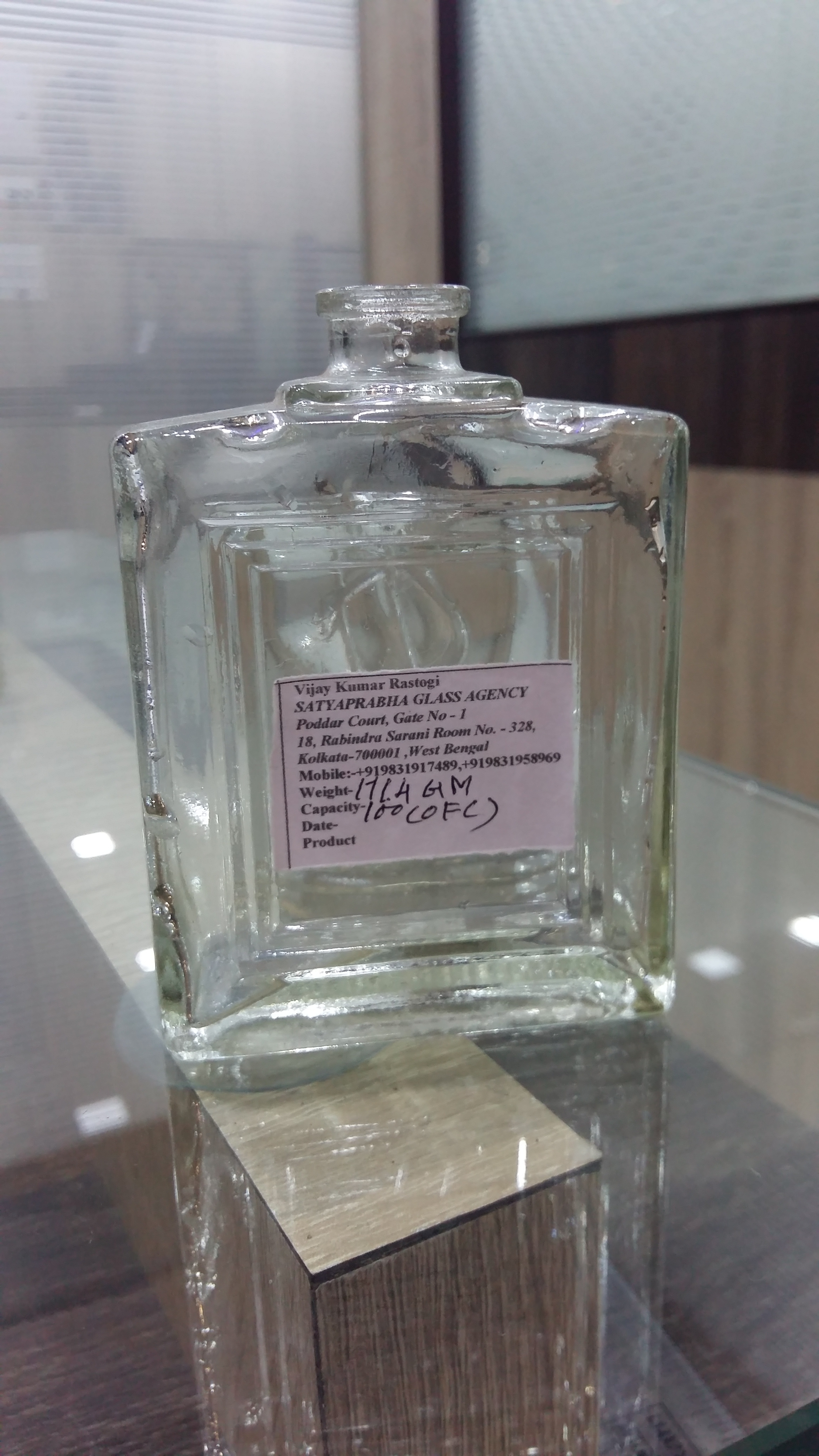 Transparent 100 Ml Perfume Bottle