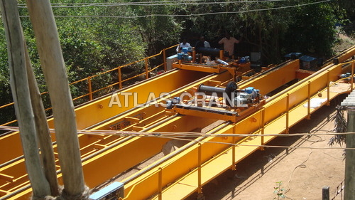 Double Girder Material Handling Gantry Cranes - Application: Construction