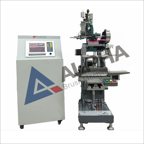 4 धुरी मानक बाल ब्रश टफ्टिंग मशीन