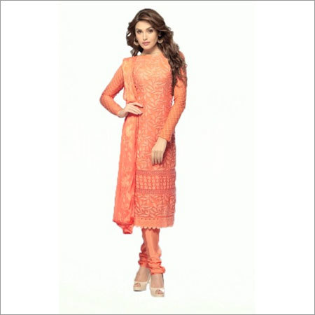 चूड़ीदार सूट