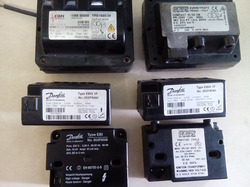 Ignition Transformers - Color: Black