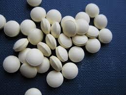 टैबलेट एर्लोटिनिब