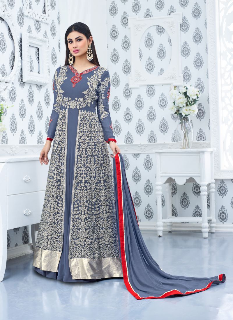 Indian Fancy Latest Salwar Kameez In Surat