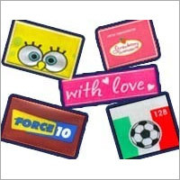 साटन प्रिंटेड लेबल