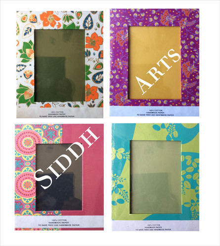 Handmade Eco-Friendly Photo Frame Size: 8*10 Inches