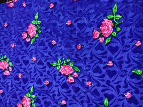 नीला उभरा हुआ कपड़ा