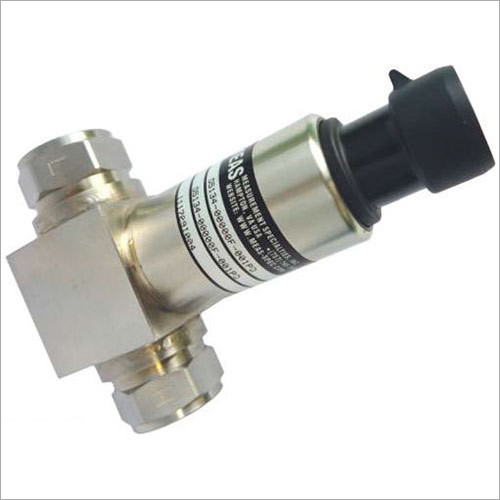 Wet / Wet Differential Pressure Sensor, Model Number: D5100 Accuracy: 0.25  %