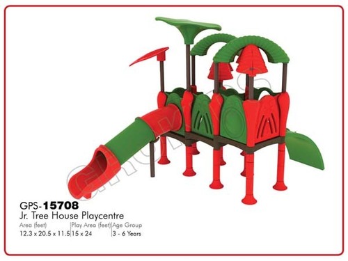 जूनियर ट्री हाउस प्लेसेंटर क्षमता: 4-8