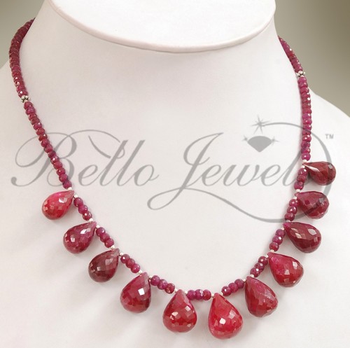 हाथ से बने हुए रूबी बीड्स का हार