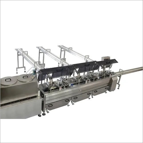 Single Lane 3+2 Biscuit Sandwiching Machine Capacity: 60-1000 Kg/hr