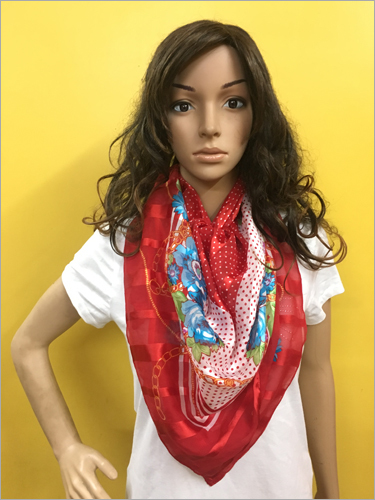 चमकदार साटन स्कार्फ