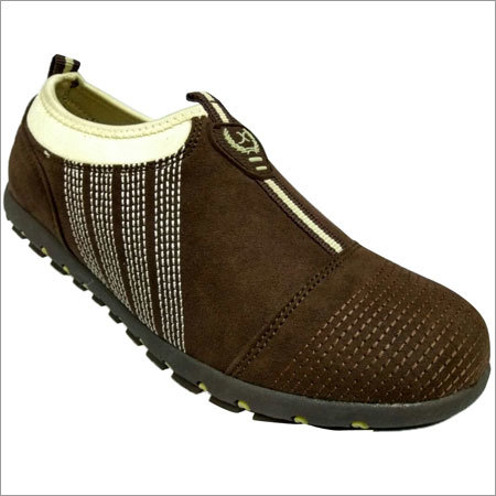 ब्राउन जीएनएक्स/जेनरेशन एक्स लेडीज़ शूज़