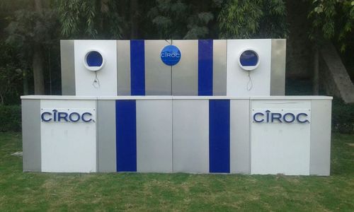 Indoor Outdoor Bar Design Service Scale: Heavy Duty