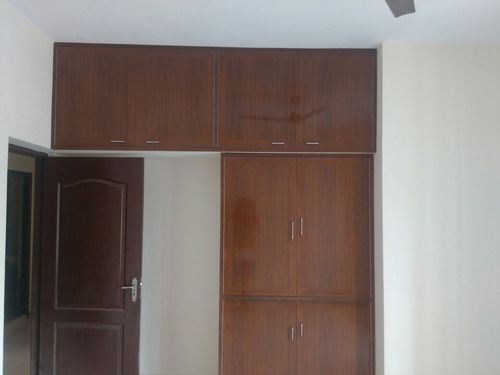 डिजाइनर पीवीसी अलमारियाँ