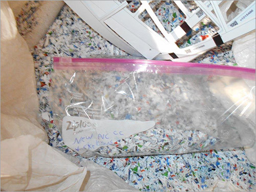 पीवीसी क्रेडिट कार्ड रिग्रिंड एप्लीकेशन: वाटर पाइप