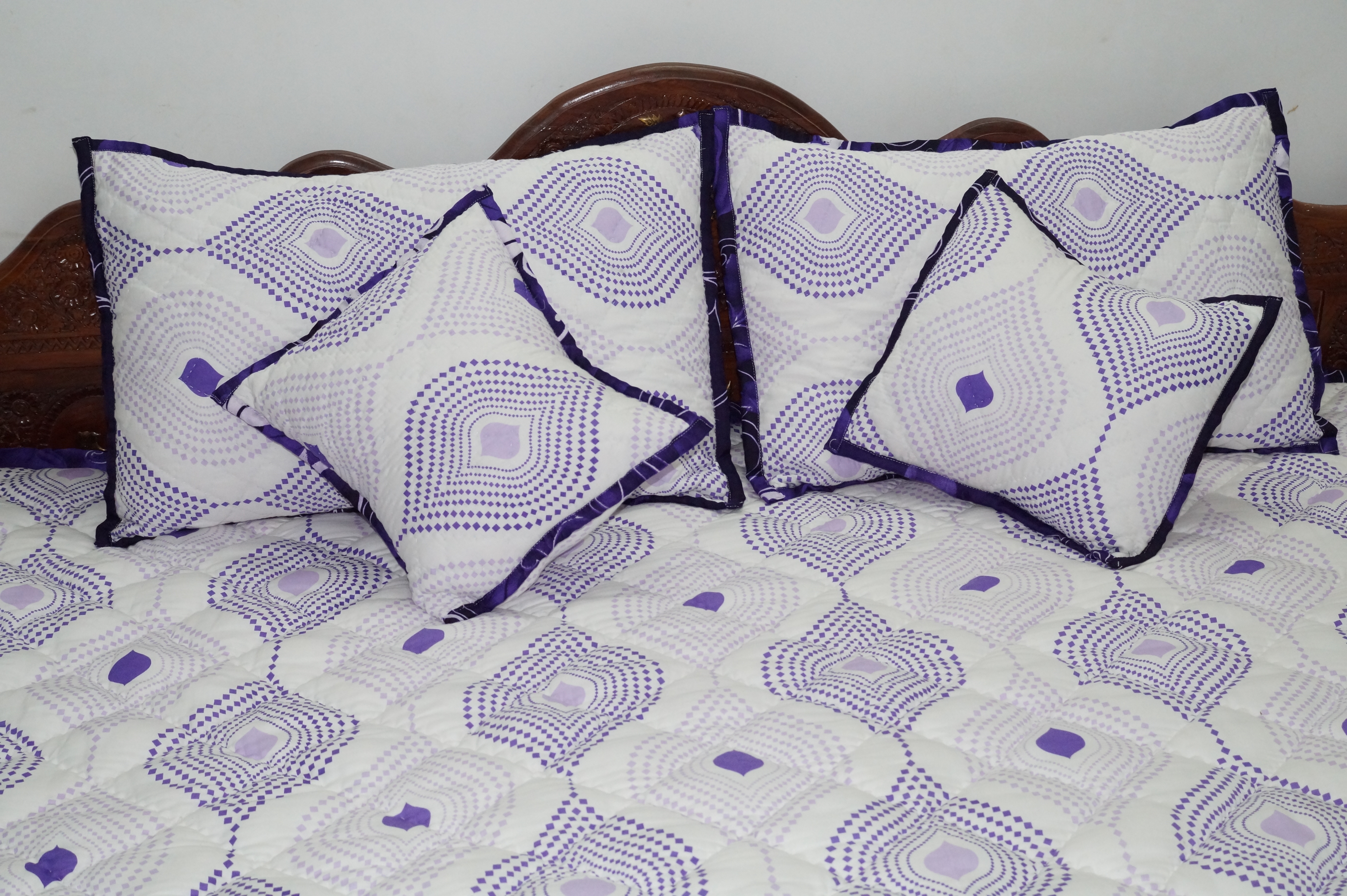 100% Cotton Printed Quilts