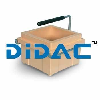 क्यूब मोल्ड 150 एमएम प्लास्टिक