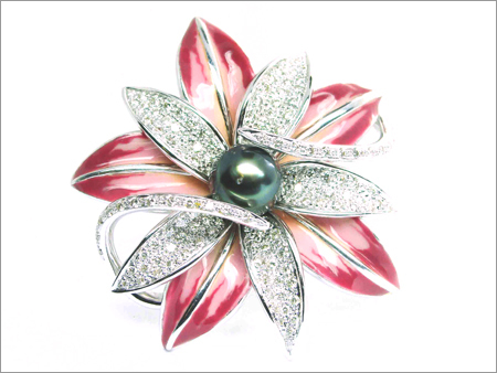 महिलाओं के लिए हीरे की अंगूठी