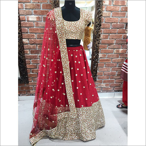 फैंसी वेडिंग लहंगा