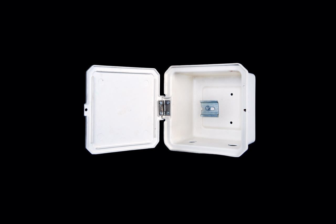 Frp Box For Street Light - 140 X 140 X 100 Mm, Ip54 Rated, White Finish, Weatherproof Protection