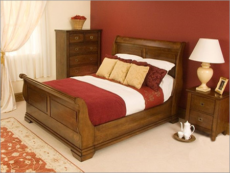 रिलायॉन बेड्स किंगसाइज वुडेन बेड