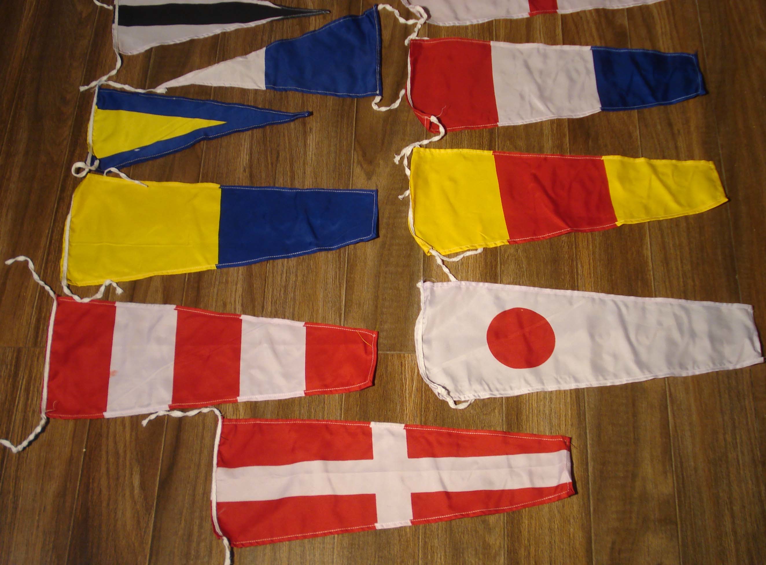 Maritime Signal Flags / Flag Set - Set Of 14 Flag