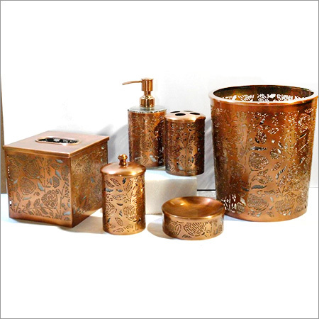 बाथरूम एक्सेसरीज़ सेट