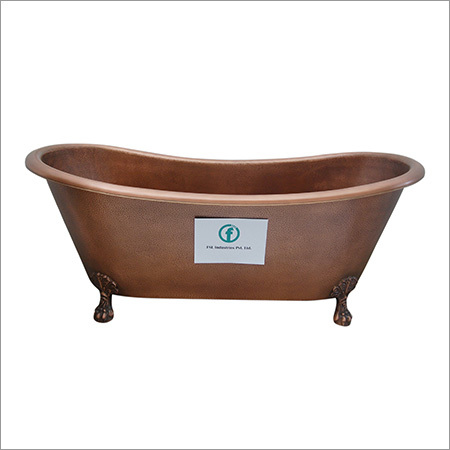 तांबा क्लॉफूट बाथटब