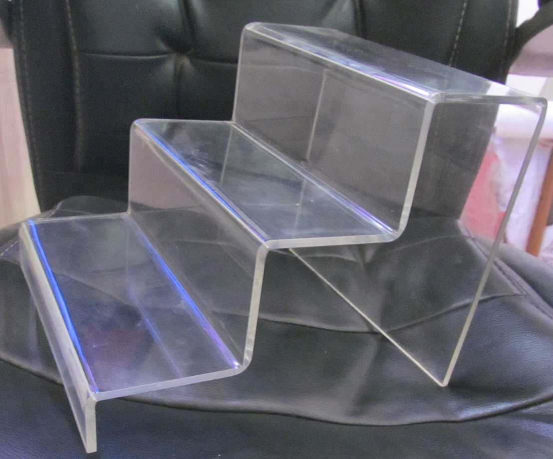 Customized Acrylic Display Stand - Design: As Per Requirement