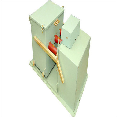 Drawout Type Potential Transformer - 11kV Primary Voltage, 110V Secondary Voltage | High Precision Class 0.2, 3-Phase Operation