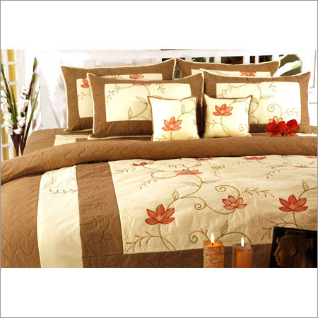 डिजाइनर बेड शीट