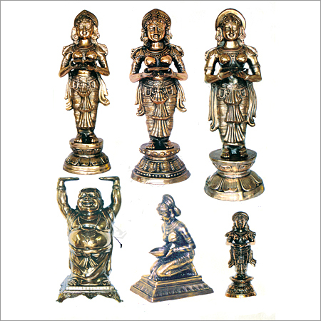 पीतल के प्लेटिंग वाले प्राचीन मूर्तियाँ