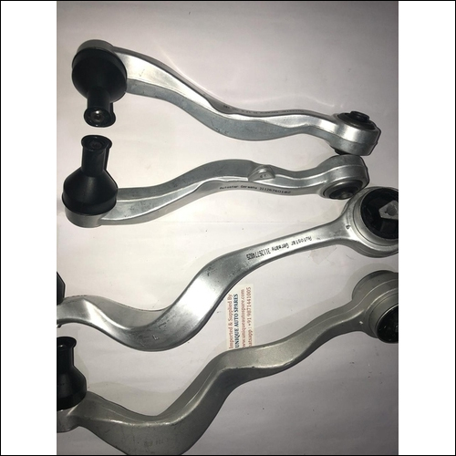 प्रदर्शन हिस्सा बीएमडब्ल्यू और आयातित कार भागों की दुकान