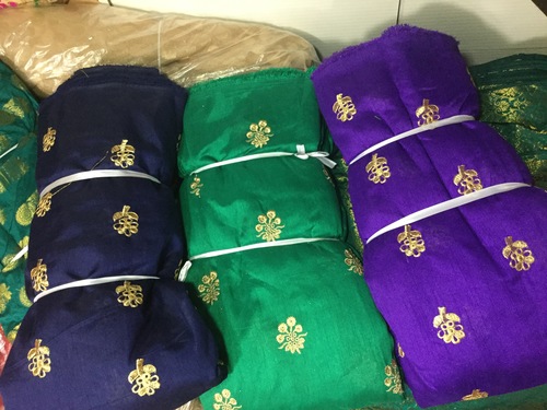 कागज रेशम कशीदाकारी