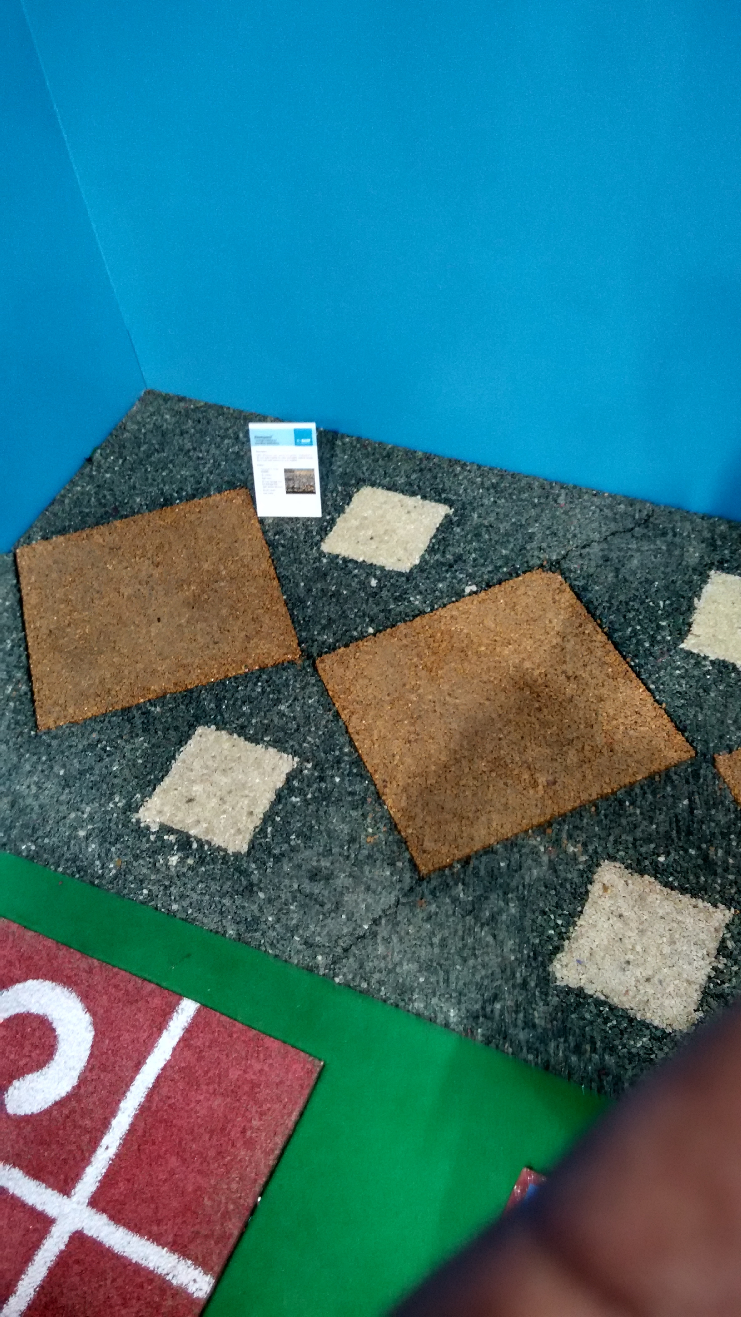 Pu Sports Track - Color: Multicolored