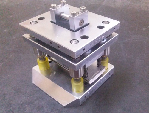 ग्लू कटिंग टूल