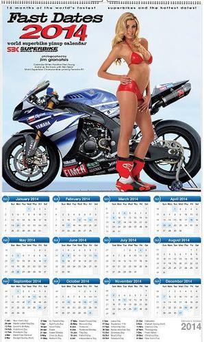 कमरे की निगरानी के लिए कैलेन्डर में स्पाई कैमरा