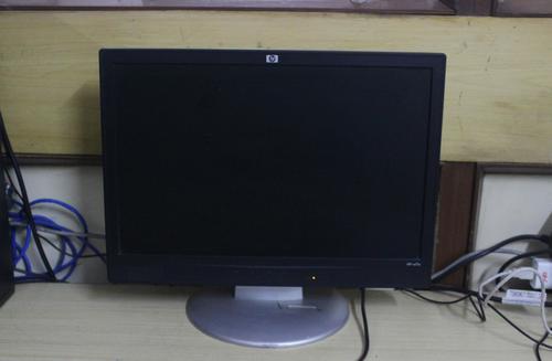 एचपी फ्लैट मॉनिटर