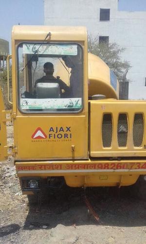 Argo 4000 निर्माण उपकरण किराया सेवा